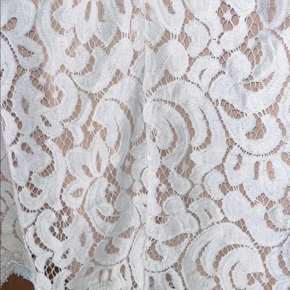 Francesca’s Elegant High Neck Open Back White Lace Dress - Size M - Picture 5 of 5